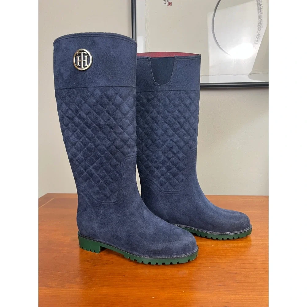 Tommy Hilfiger Navy Quilted Suede Tall Boots Green Lug Sole Gold Logo‎ Women 6M